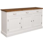Landelijk dressoir met 3 lades en deuren. gemaakt van massief hout in de kleur wit met naturel licht eiken blad. kan op maat gemaakt worden. Villa Laura