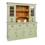 Landelijk klassieke bibliotheekkast met deuren. de planken in de kast zijn verstelbaar. Gemaakt van massief hout eiken in de kleur mintgroen Het kan op maat gemaakt worden. Villa Laura