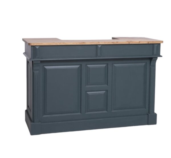 Modern landelijke eiken bar/balie/toonbank met 2 lades, 1 kastje en 4 vakken voor opberg. De volledige kast is in de kleur blauw en het bovenblad is in de kleur antraciet, donker blauw. Villa Laura