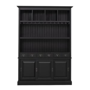 een groot landelijk drankkast/buffetkast/wijnkast. De kast heeft wijnglazenhouder/wijnglazenrek, laadjes en schuifdeuren. de kast is perfect om uw mooie flessen te etaleren. Gemaakt van massief hout eiken in de kleur blauw grijs, blauwgrijs met een witte binnenkant. de drankkast is 150 cm lang of het kan op maat gemaakt worden. Villa Laura