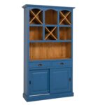 Landelijke buffetkast/wijnkast met verschillende open vakken, lades en deuren. Gemaakt van massief eiken hout in de kleur koningsblauw kobalt blauw met naturel. Het meubel kan op verschillende manieren geverfd worden in verschillende kleuren en kan op maat gemaakt worden. Villa Laura