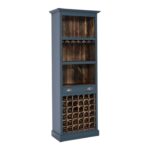Landelijke wijnkast met een wijnrek, open vakken en plek om wijnglazen op te hangen (ophangrek wijnglazen). Gemaakt van massief eiken hout in de kleur donker blauw. Het meubel kan op verschillende manieren geverfd worden in verschillende kleuren en kan op maat gemaakt worden. Villa Laura