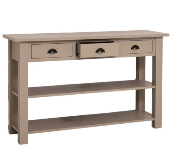 Landelijke sidetable / winkeldisplay met drie lades en twee planken. Gemaakt van massief eiken hout in de kleur beige, zand, taupe. Het meubel kan op verschillende manieren geverfd worden in verschillende kleuren en kan op maat gemaakt worden. Villa Laura