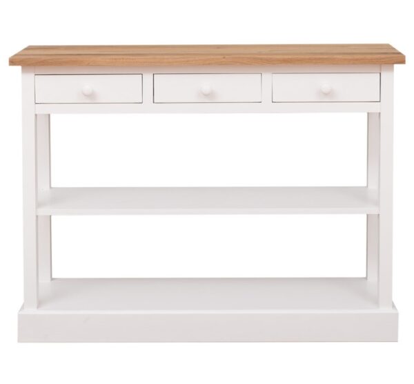Landelijke sidetable met drie lades en twee planken. Gemaakt van massief eiken hout in de kleur wit en naturel. Het meubel kan op verschillende manieren geverfd worden in verschillende kleuren en kan op maat gemaakt worden. Villa Laura