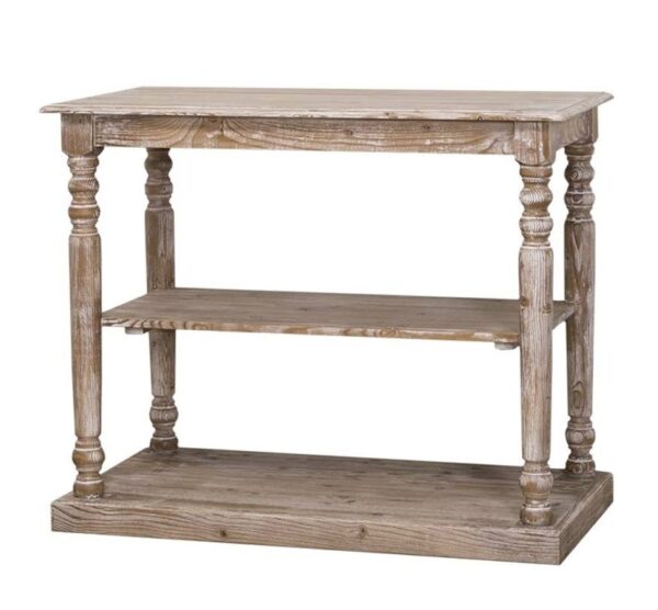 Landelijke side table met drie lagen en sierlijke poten. Gemaakt van massief eiken hout in de kleur licht bruin eiken. Het meubel kan op verschillende manieren geverfd worden in verschillende kleuren en kan op maat gemaakt worden. Villa Laura