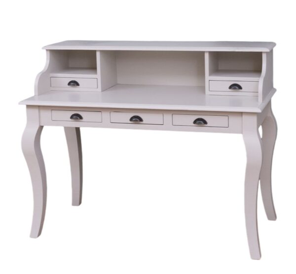 Landelijk bureau/kaptafel met open vakken en vijf lades. Gemaakt van massief eiken hout in de kleur gebroken wit. Het meubel kan op verschillende manieren geverfd worden in verschillende kleuren en kan op maat gemaakt worden. Villa Laura