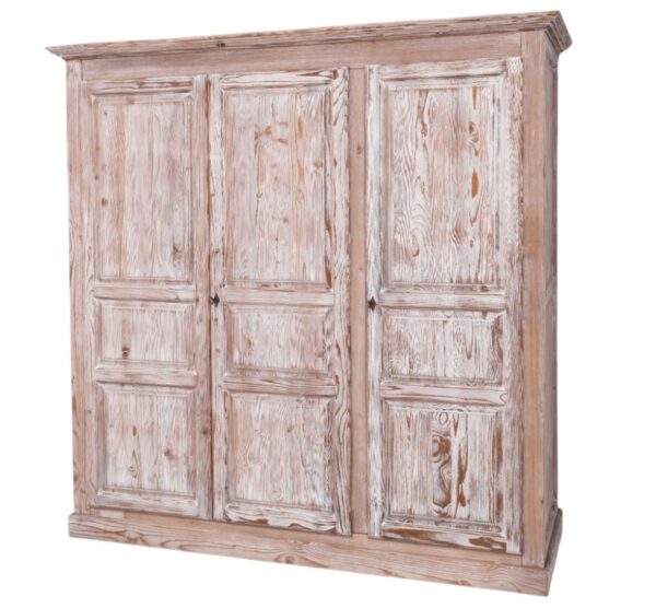 een groot landelijk klassiek 3-deurs kledingkast. de indeling is een gedeelte hang en legplanken. Gemaakt van massief hout eiken in de kleur drijfhout, beachwood, ibiza hout. de kledingkast is 212 cm lang of het kan op maat gemaakt worden. Villa Laura
