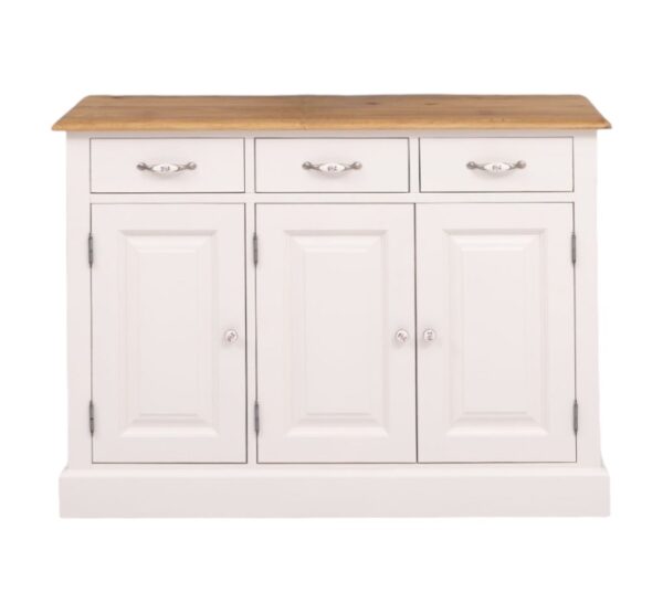 Landelijke, klassieke, extravagante dressoir met 3 kastjes en 3 lades voor opbergruimte. Gemaakt van massief hout eiken in de kleur gebroken wit met licht eiken blad. De kast kan op verschillende manieren geverfd worden in verschillende kleuren en kan op maat gemaakt worden. Villa Laura