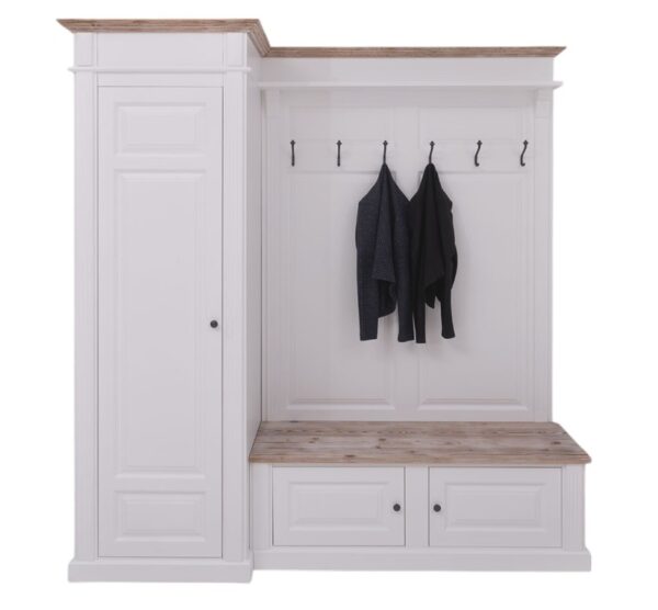Mooie eiken brede halmeubel in een landelijke moderne stijl. Het halmeubel heeft rechts 6 haken waar jassen aan opgehangen kunnen worden met daarboven nog een smalle plank. Onder de rechterkant met de haken zit onderaan een bankje met twee kleine deurtjes voor opbergruimte. Aan de linkerkant zit een lange kast met één grote deur voor opbergruimte. Gemaakt van massief eiken hout in de kleur wit. De bovenste kant en de plank van het bankje zijn in de kleur whitewash. Het halmeubel kan op verschillende manieren geverfd worden in verschillende kleuren en kan op maat gemaakt worden. Villa Laura
