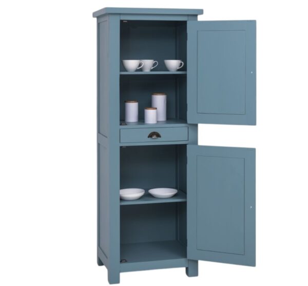 Landelijke opbergkast in de kleur donker blauw