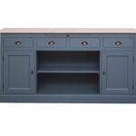 landelijk klassiek dressoir met 3 deuren en lades voor veel opbergruimte. Gemaakt van massief hout eiken in de kleur blauw en white wash blad. Het kan op maat gemaakt worden. Villa Laura