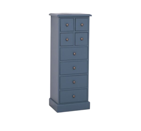 Landelijke hoge ladekast met acht lades waarvan vier kleine en vier grote. Gemaakt van massief eiken hout in de kleur blauw. Het meubel kan op verschillende manieren geverfd worden in verschillende kleuren en kan op maat gemaakt worden. Villa Laura