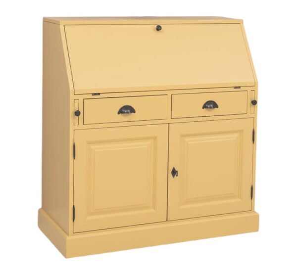 Landelijke secretaire met genoeg opbergruimte. Secretaire bestaat uit een 2 deurtjes, 2 lades en een groot vak wat open gemaakt kan worden als bureau. Gemaakt van massief eiken hout in de kleur zand geel. De kast kan op verschillende manieren geverfd worden in verschillende kleuren en kan op maat gemaakt worden. Villa Laura