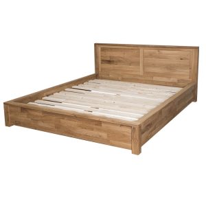 Modern eiken bed met hoog hoofdsteun. Gemaakt van massief eiken hout in de kleur naturel. Het meubel kan op verschillende manieren geverfd worden in verschillende kleuren en kan op maat gemaakt worden. Villa Laura