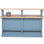 Landelijke bar met extra blad voor genoeg ruimte. Gemaakt van massief eiken hout in de kleur eiken wit met een grijs eiken blad. Het meubel kan op verschillende manieren geverfd worden in verschillende kleuren en kan op maat gemaakt worden. Villa Laura