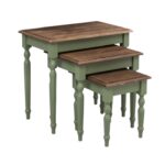 Landelijke salontafel/bijzettafel set van 3. Gemaakt van massief eiken hout in de kleur groen en warm eiken. Het meubel kan op verschillende manieren geverfd worden in verschillende kleuren en kan op maat gemaakt worden. Villa Laura