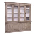 Landelijk klassieke bibliotheekkast/boekenkast/buffetkast/vitrinekast met deuren. de planken in de kast zijn verstelbaar. Gemaakt van massief hout eiken in de kleur grijs greywashing en binnenkant wit. Het kan op maat gemaakt worden. Villa Laura