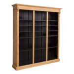 Landelijke schappenkast/boekenkast met zes grote open vakken. Gemaakt van massief eiken hout in de kleur zwart en naturel licht eiken. Het meubel kan op verschillende manieren geverfd worden in verschillende kleuren en kan op maat gemaakt worden. Villa Laura