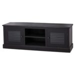 Landelijk shutter/louvre tv meubel met twee deuren en twee open vakken. Gemaakt van massief eiken hout in de kleur zwart. Het meubel kan op verschillende manieren geverfd worden in verschillende kleuren en kan op maat gemaakt worden. Villa Laura