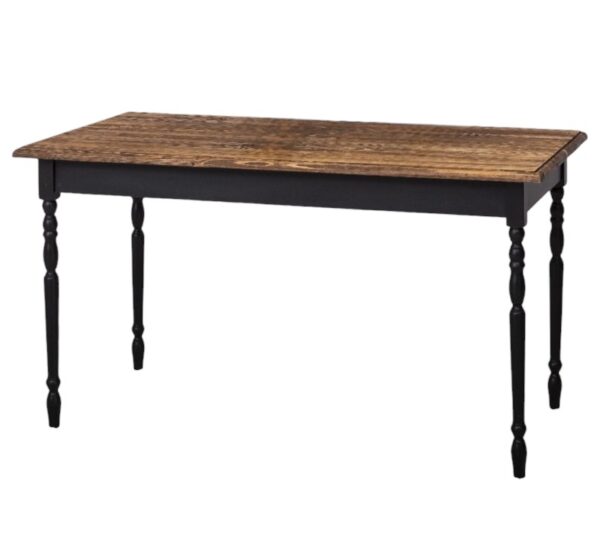 Landelijke rechthoekige eettafel met een smal blad die op maat gemaakt kan worden. De kleur van het blad is wax finish - warm bruin en de kleur van het onderstel, poten zijn zwart. Villa Laura