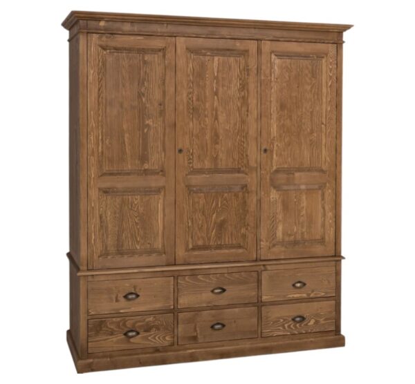 een groot landelijk klassiek 3-deurs kledingkast/opbergkast met lades. de indeling is een gedeelte hang en legplanken die verstelbaar zijn. Gemaakt van massief hout eiken in de kleur warm bruin eiken hout. Het kan op maat gemaakt worden. Villa Laura