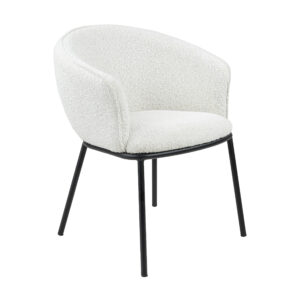De kick eetkamerstoel DUKE van Kick Collection past in ieder interieur, deze unieke stoel is bekleed met een luxe bouclé stof. En in combinatie met het zwarte stalen frame geeft hij jouw interieur de uitstraling die je zoekt. Het zitcomfort heeft Duke te danken aan de goed aansluitende rugleuning en zachte zitting. En daarom is deze toffe stoel uitermate geschikt voor lange gezellige avonden aan tafel. Villa Laura