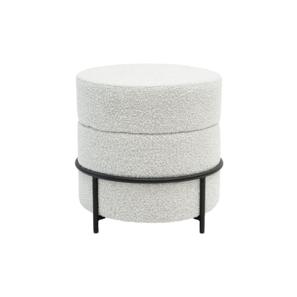 DUKE van Kick Collection past in ieder interieur, deze unieke ronde poef is bekleed met een luxe gemêleerde bouclé stof. En in combinatie met het zwarte stalen frame geeft hij jouw interieur de uitstraling die je zoekt. Als extra zitplek of bijzettafel, Duke wordt de blikvanger van iedere ruimte! Villa Laura