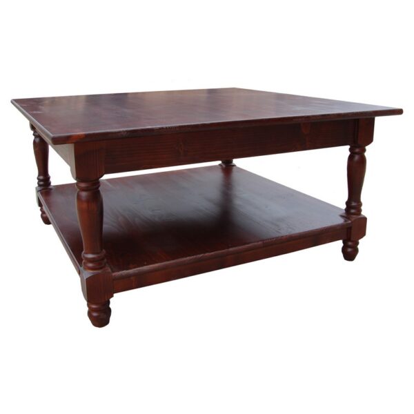 Landelijke, klassieke, extravagante vierkante salontafel met onderblad. Gemaakt van massief hout eiken in de kleur donkerbruin eiken. De salontafel kan op verschillende manieren geverfd worden in verschillende kleuren en kan op maat gemaakt worden. Villa Laura
