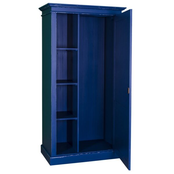 Landelijke kledingkast 1-deurs. Gemaakt van massief eiken hout in de kleur blauw. Het meubel kan op verschillende manieren geverfd worden in verschillende kleuren en kan op maat gemaakt worden. Villa Laura