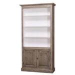 Landelijke smalle buffetkast met vier planken en 2 kastjes. Gemaakt van massief eiken hout in de kleur wax finish bruin met een witte binnenkant. Het meubel kan op verschillende manieren geverfd worden in verschillende kleuren en kan op maat gemaakt worden. Villa Laura