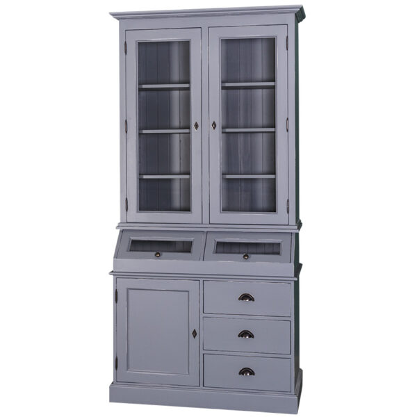 Landelijke smalle buffetkast met deuren en lades voor opbergruimte. Onderaan zit links een kastje en rechts 3 lades onder elkaar. Daarboven zitten 2 omhoogslaan schuine deurtjes. Bovenaan de kast zitten twee deurtjes met glas met daarachter planken. Gemaakt van massief eiken hout in de kleur grijs, paars. Het meubel kan op verschillende manieren geverfd worden in verschillende kleuren en kan op maat gemaakt worden. Villa Laura