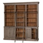 Landelijke boekenkast/buffetkast met open vakken, deuren, lades en trap. Gemaakt van massief eiken hout in de kleur bruin eiken met donkerbruine eiken binnenkant. Het meubel kan op verschillende manieren geverfd worden in verschillende kleuren en kan op maat gemaakt worden. Villa Laura