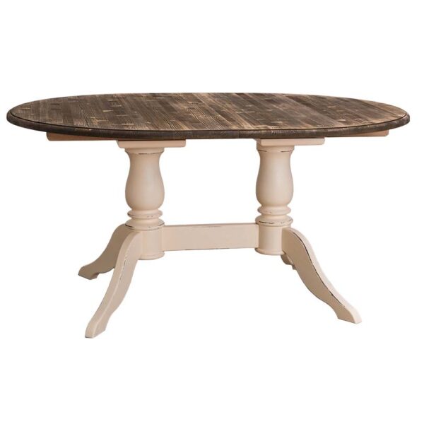 Landelijke uitschuifbare ovale eettafel met klassiek onderstel. Gemaakt van massief eiken hout waarvan het onderstel in de kleur beige met een wax finish bruin blad. De eettafel kan op verschillende manieren geverfd worden in verschillende kleuren en kan op maat gemaakt worden. Villa Laura