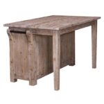 Landelijk kookeiland met bartafel en vitrinekastje. Gemaakt van massief eiken hout in de kleur naturel whitewash. Het meubel kan op verschillende manieren geverfd worden in verschillende kleuren en kan op maat gemaakt worden. Villa Laura
