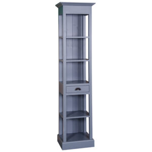 Landelijke boekenkast met vijf open vakken en een lade. Gemaakt van massief eiken hout in de kleur blauw. Het meubel kan op verschillende manieren geverfd worden in verschillende kleuren en kan op maat gemaakt worden. Villa Laura