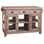 Landelijk houten kookeiland/keukenblok met deuren, lades en open vakken. Gemaakt van massief eiken hout in de kleur bruin eiken whitewash. Het meubel kan op verschillende manieren geverfd worden in verschillende kleuren en kan op maat gemaakt worden. Villa Laura