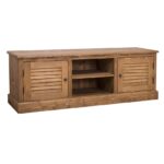 Landelijk shutter/louvre tv meubel met twee deuren en twee open vakken. Gemaakt van massief eiken hout in de kleur naturel. Het meubel kan op verschillende manieren geverfd worden in verschillende kleuren en kan op maat gemaakt worden. Villa Laura