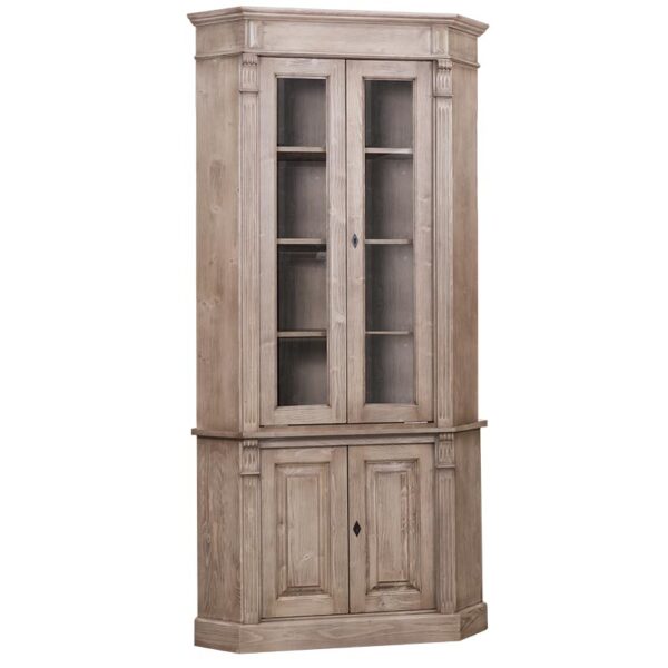 Landelijke hoekkast met onder twee deuren en boven twee hoge deuren met glas. Gemaakt van massief eiken hout in de kleur bruin eiken. Het meubel kan op verschillende manieren geverfd worden in verschillende kleuren en kan op maat gemaakt worden. Villa Laura