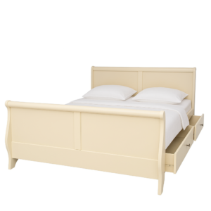 Landelijke, klassiek Engels, romantisch houten kingsize/tweepersoons bed met twee lades. Gemaakt van massief hout eiken in de kleur vanille, beige. Het bed kan op verschillende manieren geverfd worden in verschillende kleuren en kan op maat gemaakt worden. Villa Laura