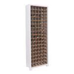 Een modern landelijke houten wijnkast/wijn rek voor meer dan 100 flessen. Het meubel kan op maat gemaakt worden. in de kleur wit en naturel eiken.
