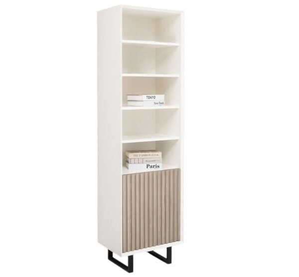 Modern landelijk boekenkast/badkamerkast met een deurtje van houten latjes.De kast staat op zwarte stalen pootjes. Gemaakt van massief hout eiken in de kleur antraciet grijs met licht eiken deurtje. De kast kan op verschillende manieren geverfd worden in verschillende kleuren en kan op maat gemaakt worden. Villa Laura